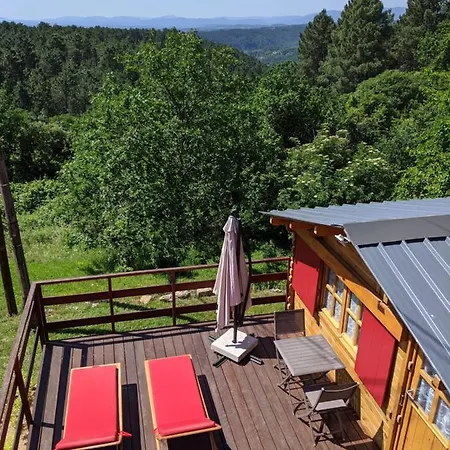 Le Pressoir De La Deveze