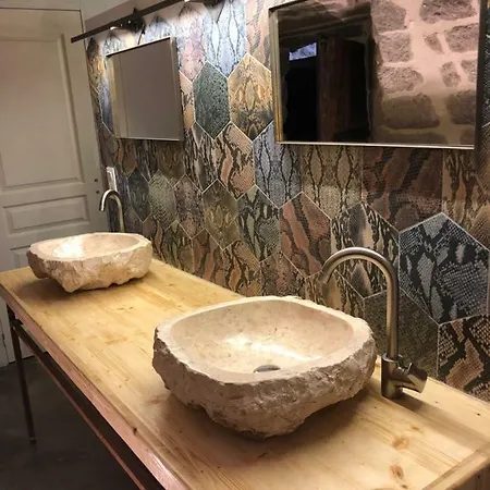 Le Pressoir De La Deveze Maison d'hôtes *